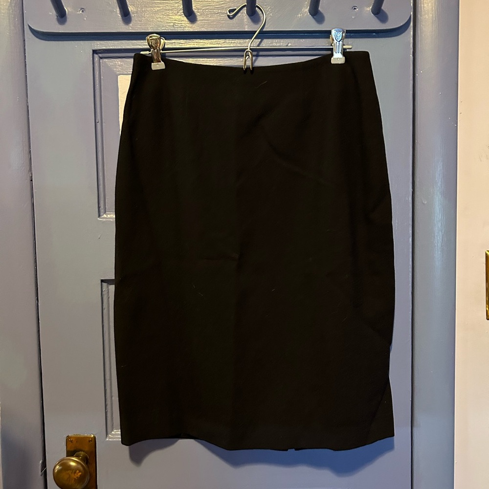 Linda Allard Ellen Tracy black wool skirt